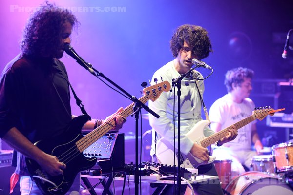 LOW HUM - 2022-05-09 - PARIS - La Cigale - 